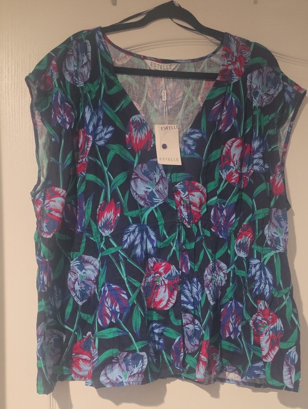NWT ESTELLE Nautical Floral Top Woman's Plus Size 3x/24W